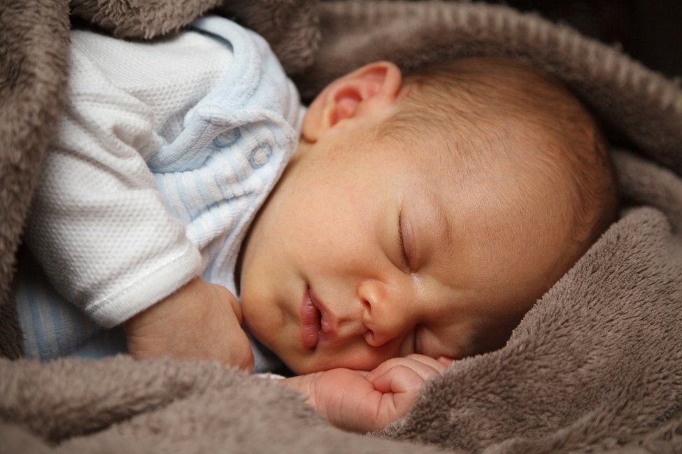 خواب خوب نوزادان از اضافه وزن در دوران کودکی پیشگیری می‌کند