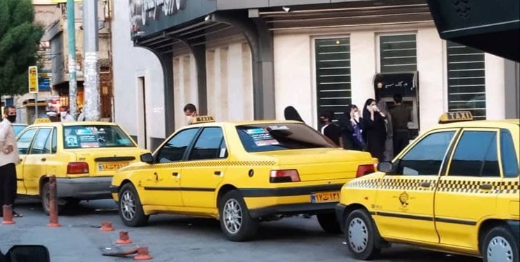 فارس من| تاکسی‌های خطی شهرک بعثت افزایش می‌یابد