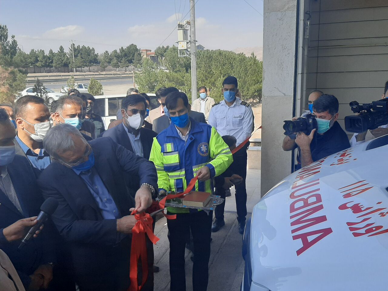 وزیر بهداشت، اورژانس‌ ثامن‌الائمه(ع) تربت حیدریه را افتتاح کرد