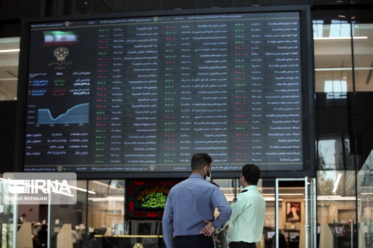 تلاش برای بازگشت اعتماد و ثبات به معاملات بورس