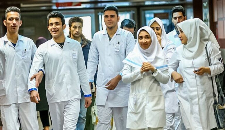 مصوبه افزایش پذیرش سالانه ۳ هزار دانشجو در پزشکی تصویب شد