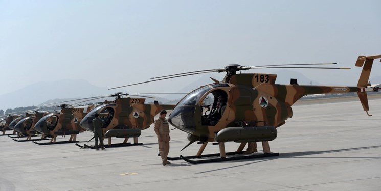 آمریکا: بالگردهای افغانستان به طالبان سپرده نخواهد شد
