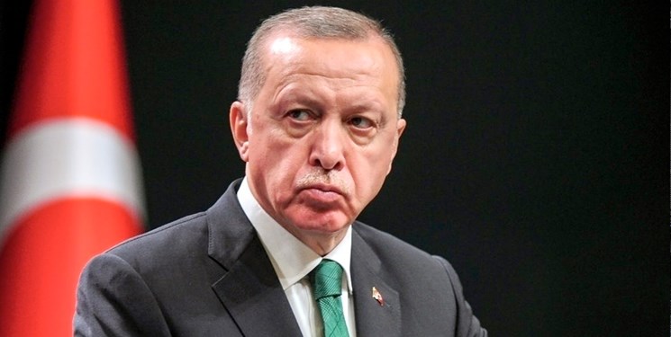 اردوغان: آمریکا هنوز از تروریست‌ها حمایت می‌کند