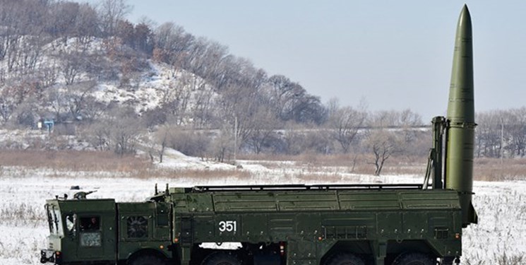 تحرک نظامی روسیه با انتقال سامانه‌های موشکی اسکندر به مرز با اوکراین