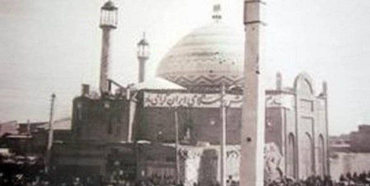 تنها مسجدی که در طول مبارزات انقلاب به توپ بسته شد/ فرماندهی مبارزات توسط یک آخوند