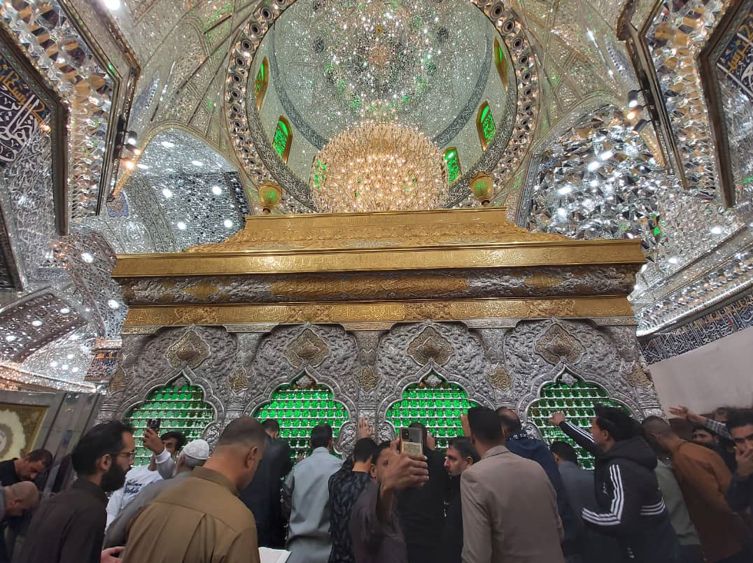 سردرگمی زائران از شیوه جدید اعزام به عتبات/ چرا نظارتی بر خدمات  کاروان‌ها نیست؟
