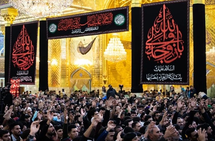 شب شهادت ام‌‎البنین (س) در حرم پسر/ باسم کربلایی در حرم حضرت عباس (ع) غوغا کرد+عکس و فیلم
