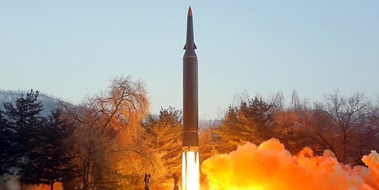 کره شمالی: کیم جونگ اون بر آزمایش جدید موشک مافوق صوت نظارت کرد