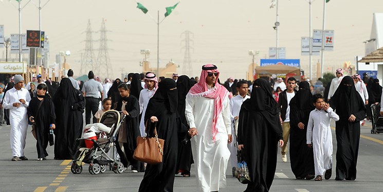 گزارش اکونومیست: برخی در عربستان منتظر ظهور فردی مانند روح‌الله خمینی هستند