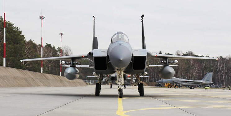 اعزام هشت فروند جنگنده آمریکایی به لهستان برای کمک به گشت هوایی ناتو