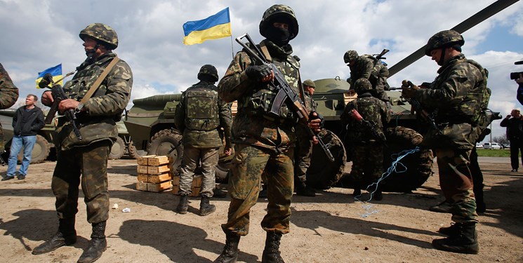 اوکراین ۱۰۰ هزار نیرو به ارتش خود اضافه می‌کند