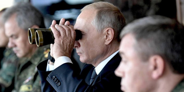 برگزاری مانورهای موشک بالستیک و کروز روسیه با نظارت پوتین