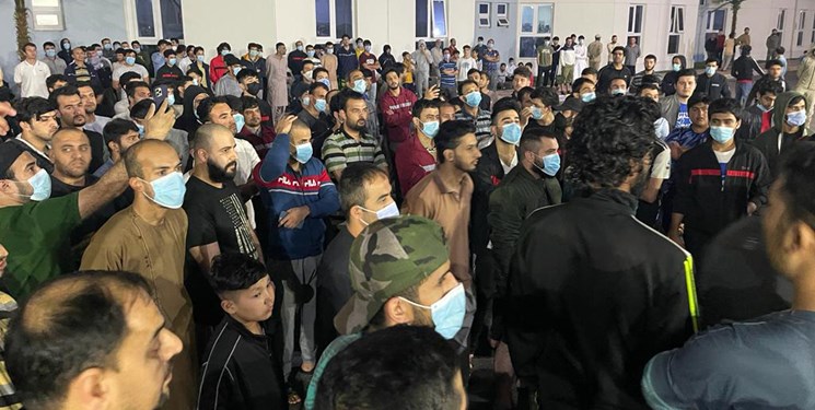 تظاهرات مهاجران افغانستانی در ابوظبی علیه آمریکا