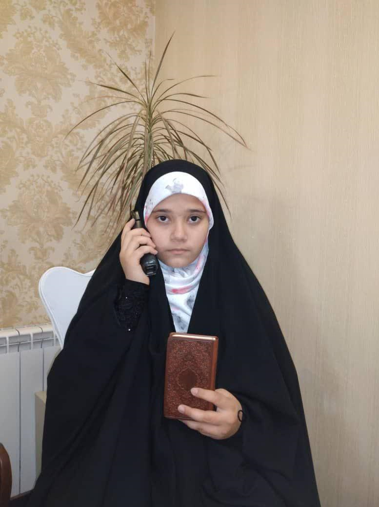 حفظ قرآن توسط دوبانو با اختلاف سنی 51 سال/ بانوی 63 ساله دختر 12 ساله حافظ کل شدند+عکس