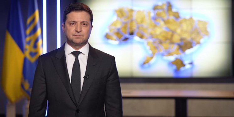 زلنسکی: روسیه حمله به اوکراین را تصویب کرده است
