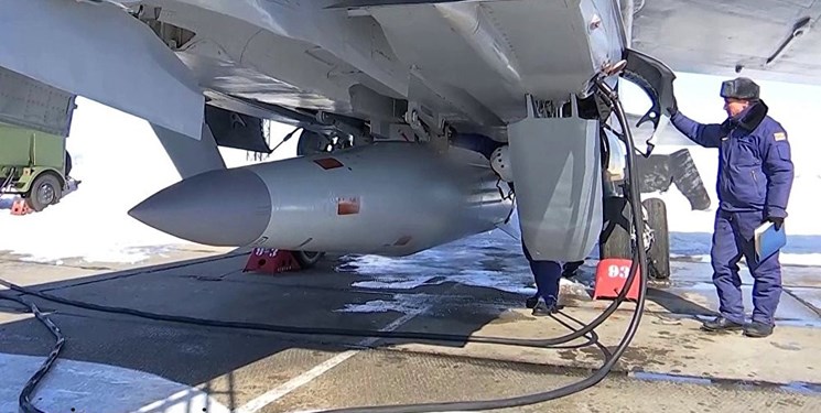 سامانه موشکی ابرفراصوت کینژال روسیه وارد سوریه شد