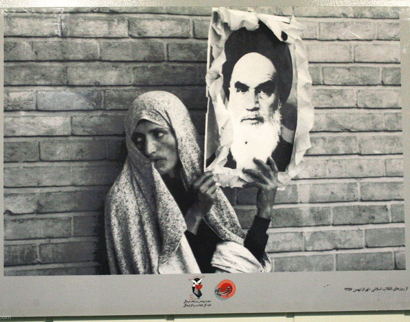 شهدای شاخص انقلاب را در نمایشگاه عکس «فجرآفرینان» به نظاره بنشینید+تصاویر