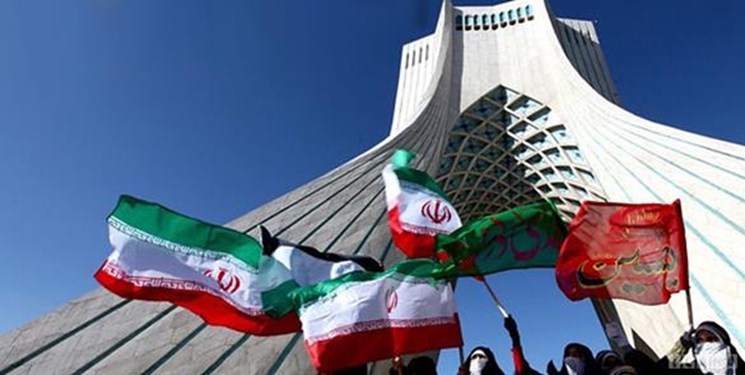 عظمت انقلاب اسلامی با هیچ یک از  انقلاب‌های دنیا قابل قیاس نیست