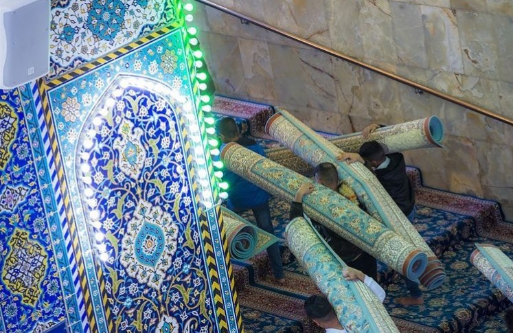 فرش‌های حرم امام حسین(ع) نو شد+عکس