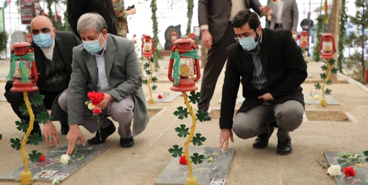 مدیرکل بنیاد شهید تهران در نخستین روز کاری به زیارت مزار شهدای گمنام رفت