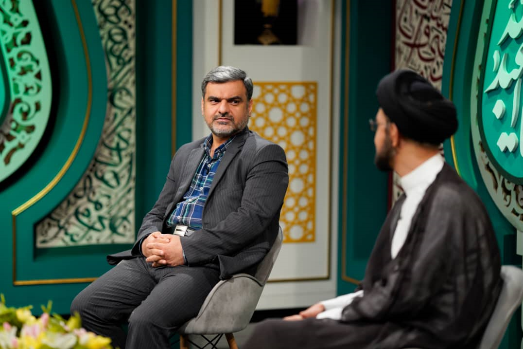 انجوی‌نژاد: فرق هیأت‌ها با دولت‌ها، تغییر نکردن سیاست‌ها با جابجایی مسئولان است