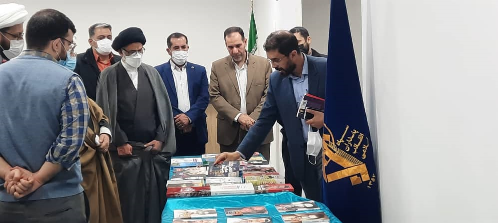 بسیجی‌ها در 10 مسجد کتابخانه راه‌ انداختند + عکس