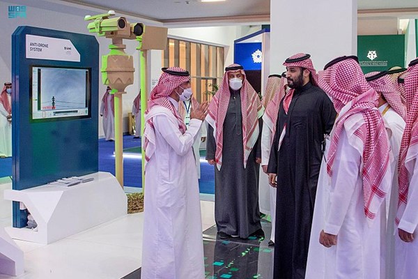 بن‌سلمان نمایشگاه «دفاع جهانی۲۰۲۲» را افتتاح کرد+عکس