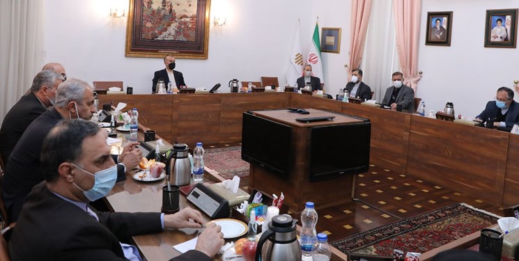 تشکیل ستاد امور کنسولی ایرانیان مقیم اوکراین در محل میز خدمت کنسولی وزارت امور خارجه