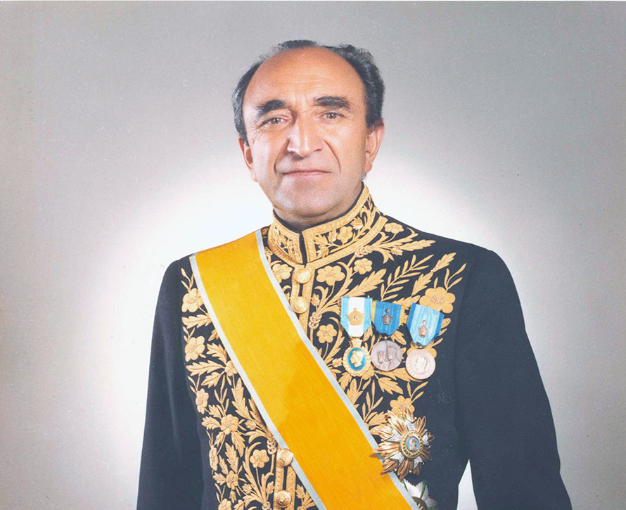 تقویمی که در ایران دردسرساز شد!/ تغییر تاریخ؛ شاهکار عجیب پهلوی