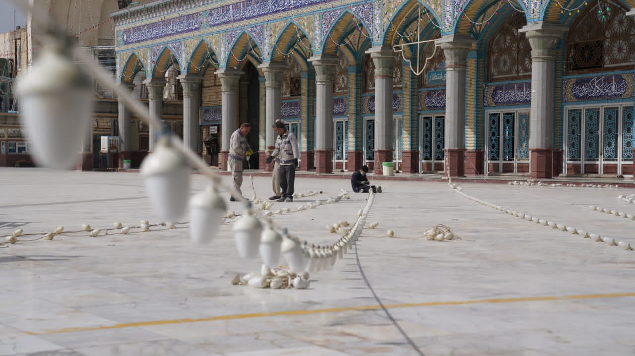 جمکران در آستانه نیمه‌شعبان آذین‌بندی شد+عکس