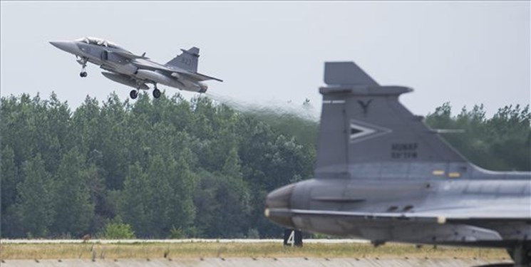 رهگیری هواپیمای ناشناس از مبدا اوکراین توسط جنگنده‌های مجارستان
