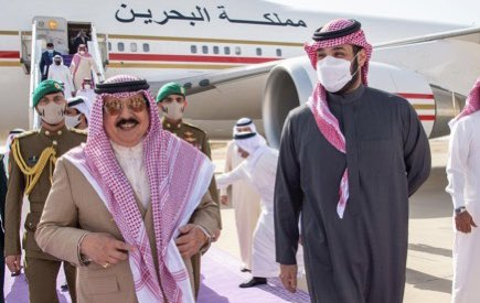 سفر پادشاه بحرین به ریاض؛ بن‌سلمان به استقبال رفت