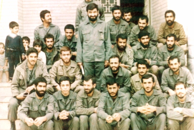 فرماندهان 2 سال اول جنگ که لباس پاسداری به تن داشتند +تصاویر