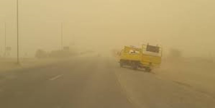 مبادی ورودی و خروجی استان کرمان در اثر طوفان مسدود شد/ اعزام ۶ تیم فوریت‌های پزشکی به محور یزد- رفسنجان