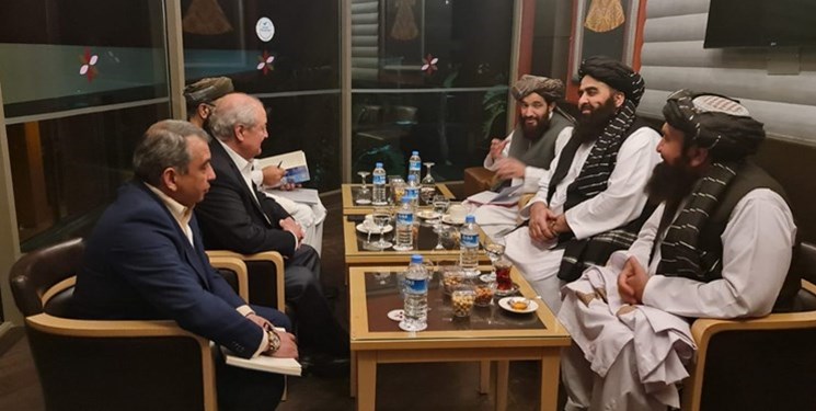 وزیر خارجه طالبان: زمان نجات منطقه از اختلافات سیاسی و جنگ فرا رسیده است