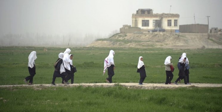 یونیسف: خانواده‌های افغان کودکان‌ خود را برای رفتن به مدرسه آماده کنند