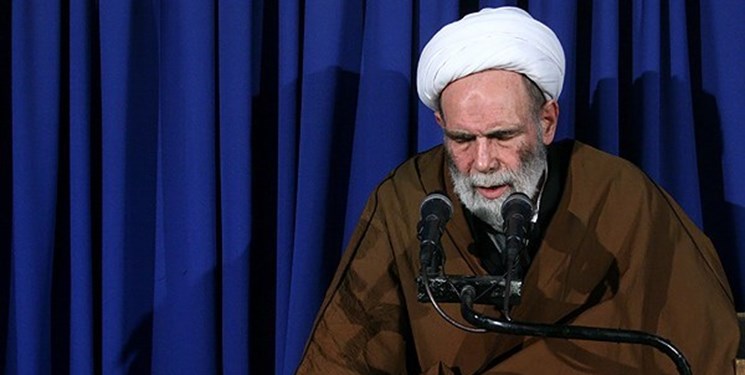آقامجتبی تهرانی: دعا کردن راه درخواست از خدا برای گره‌گشایی است
