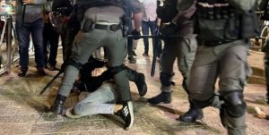 «باب‌العمود» امشب نیز ملتهب است؛ ۸ فلسطینی بازداشت شدند