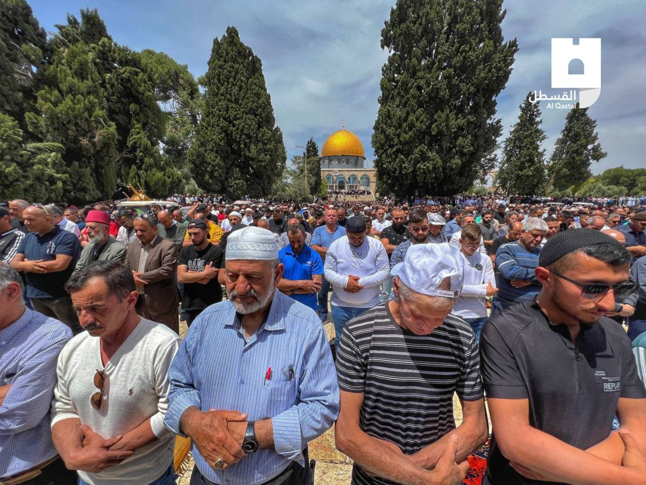 تجمع دهها هزار فلسطینی در مسجدالاقصی با شعار «خیبر خیبر یا یهود..»+فیلم