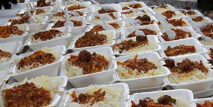 توزیع بیش از ۲۰۰ هزار پرس غذای گرم بین نیازمندان کرمانی