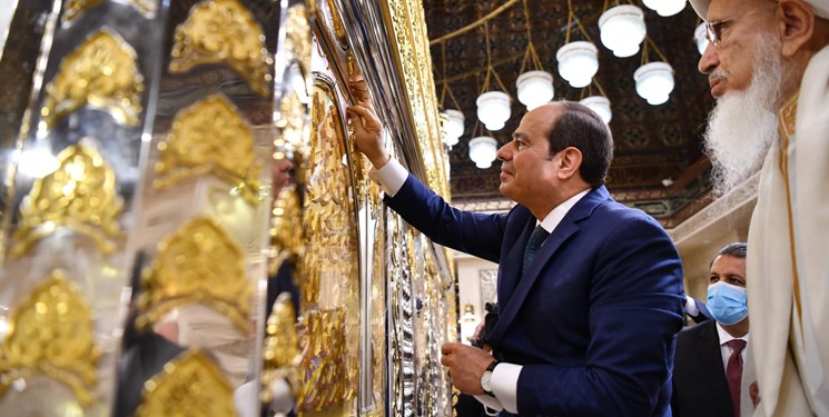 حضور عبدالفتاح السیسی در مسجد «رأس الحسین» پس از بازسازی و توسعه+تصاویر