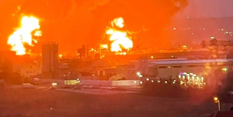 حمله اوکراین به یک انبار نفت در خاک روسیه + فیلم