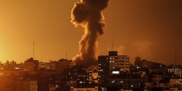 حمله جنگنده‌های صهیونیستی به نوار غزه + فیلم