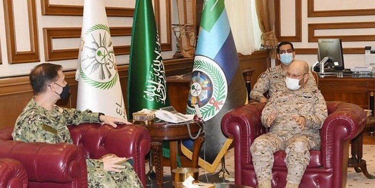 رایزنی فرماندهان نظامی آمریکا و سعودی در ریاض