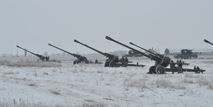 قصد آمریکا و انگلیس برای ارسال توپخانه‌های بیشتر به اوکراین