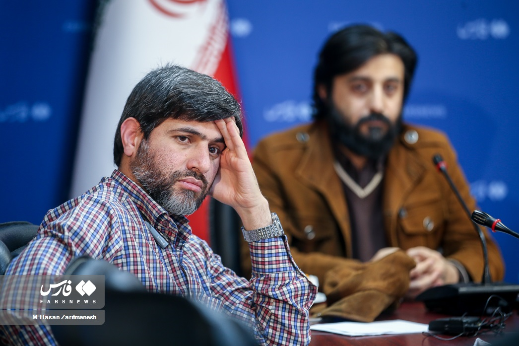 مداحی که با زاویه دید و سن متفاوت، امتداد کار پدر است/ حسین طاهری: ظرفیت استودیوخوانی با زیاده‌روی‌ها از بین رفت