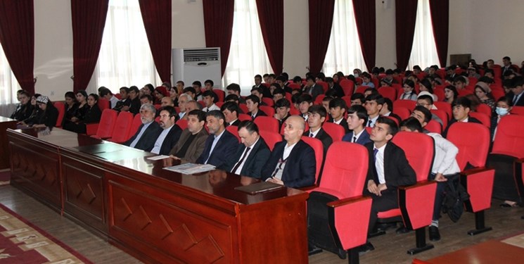 نشست بزرگداشت روز سعدی در تاجیکستان+تصاویر