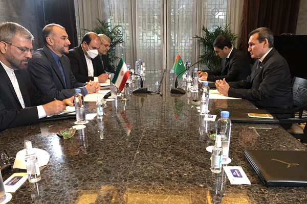 وزیر خارجه ترکمنستان در گفت‌وگو با فارس: قویا خواهان تداوم همکاری‌ها با ایران هستیم