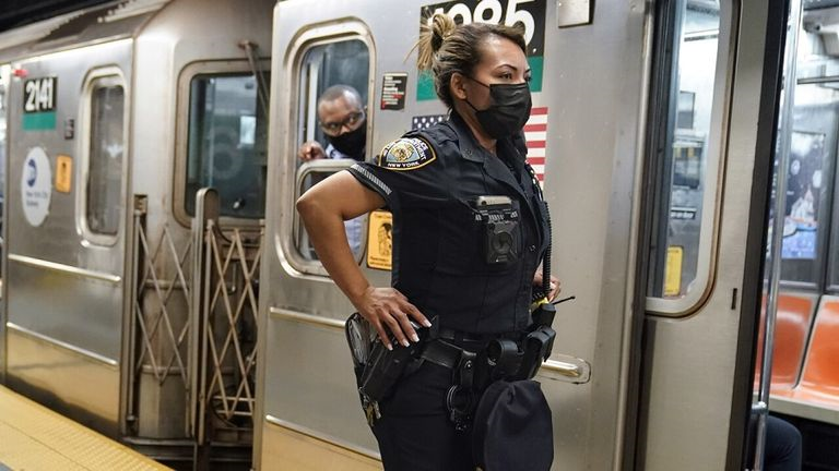 13 مجروح در حادثه تیراندازی در ایستگاه قطار در نیویورک