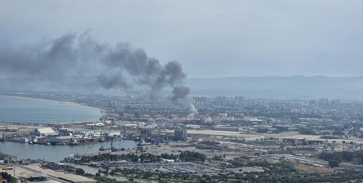 آتش‌سوزی مجدد در مخازن سوختی بندر اشغالی حیفا+عکس